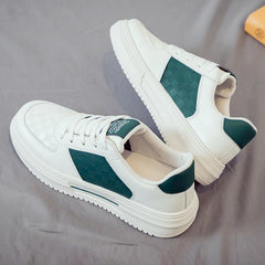 Chaussure inspirée du style basket pour femme, idéale pour un look moderne et confortable. Cette paire combine chaussure sport homme, sneakers homme, et détails comme basket sport, parfaite comme cadeau fête des pères.