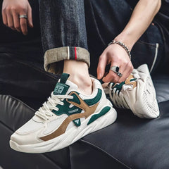 Baskets homme polyvalentes pour le sport, la marche et un style décontracté.