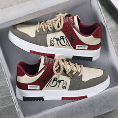 Basket tendance homme femme en espadrille revisitée, avec semelle confortable et style casual chic, idéale en boutique de chaussures ou en promo

