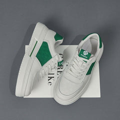 Chaussure inspirée du style basket pour homme, idéale pour un look moderne et confortable. Cette paire combine basket blanche femme, espadrille homme, et détails comme sneakers femme, parfaite comme basket sport.